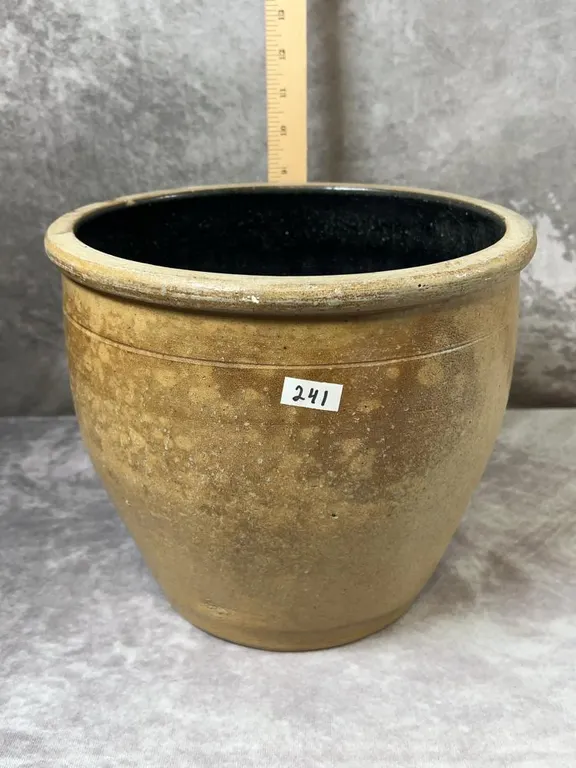 (1) Gallon Cream Pot Crock, FH Cowden P.A. Circa 1870-1890. Very Good Condition w/ a hairline crack near bottom