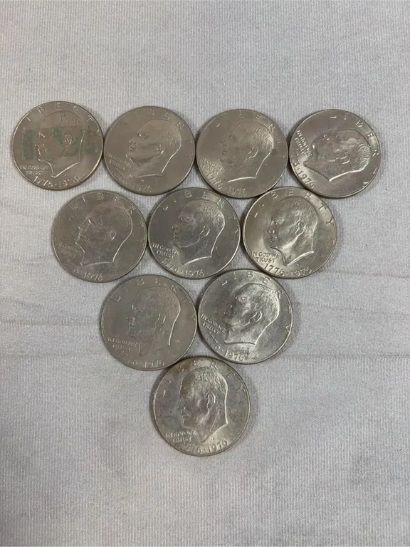 (10) 1776-1976 Bicentennial Dollars