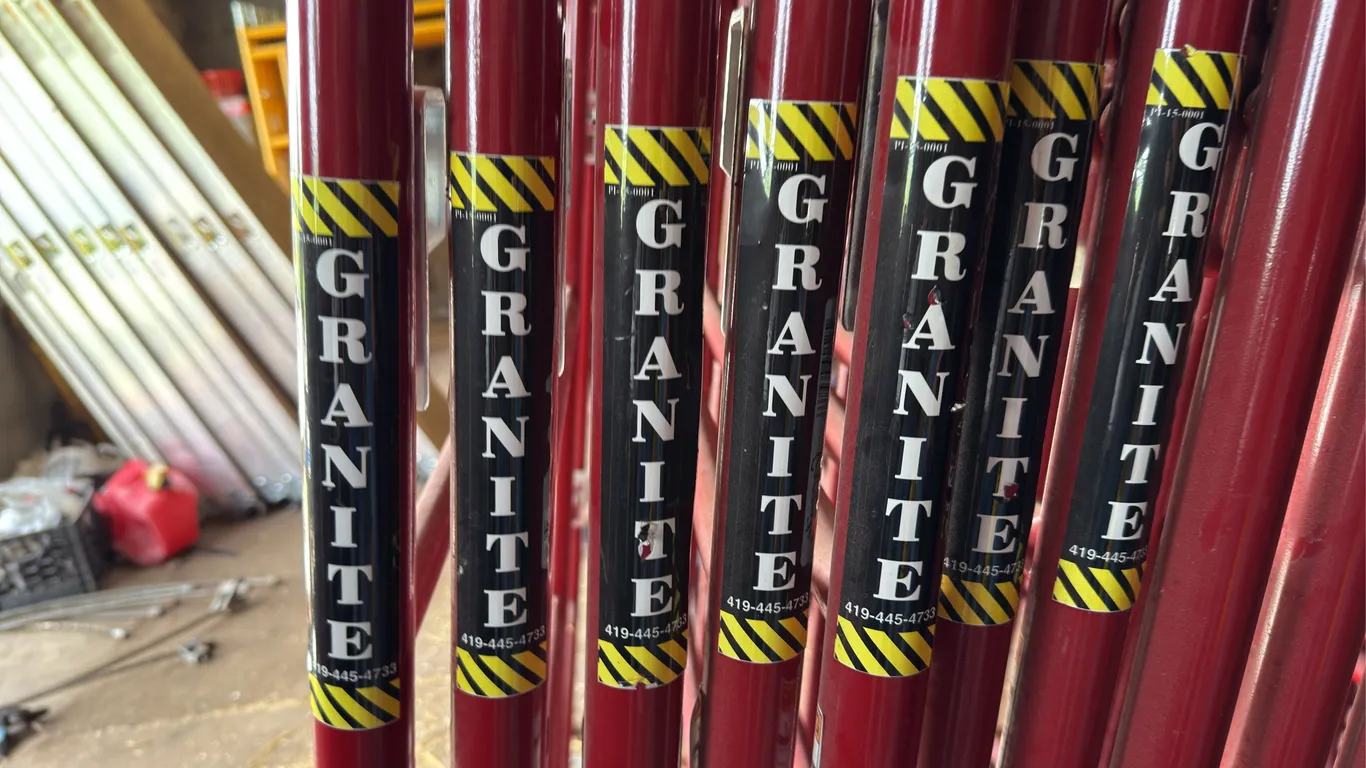 Set of Granite 5x5 scaffolding w/ braces like new