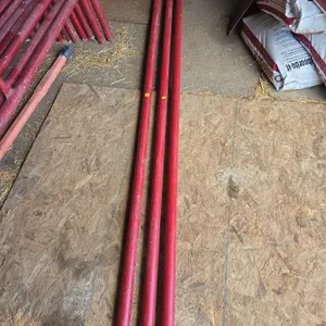 3 Scaffolding corner braces
