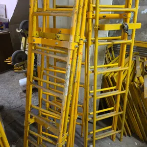 9 6ft scaffolding ladder sections