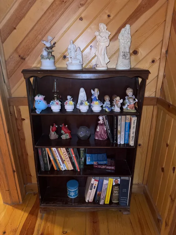 Figurines, Books and other misc.