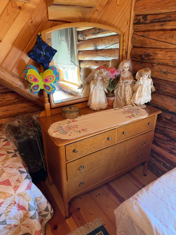 Dresser *Things on and around not included