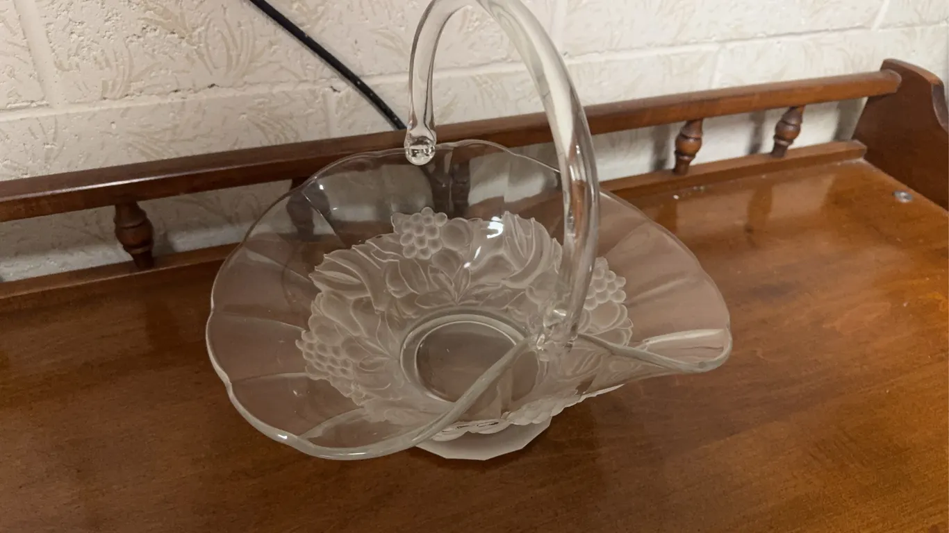Fogged Glass Basket