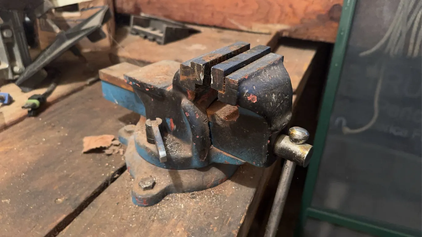 Bench Vice