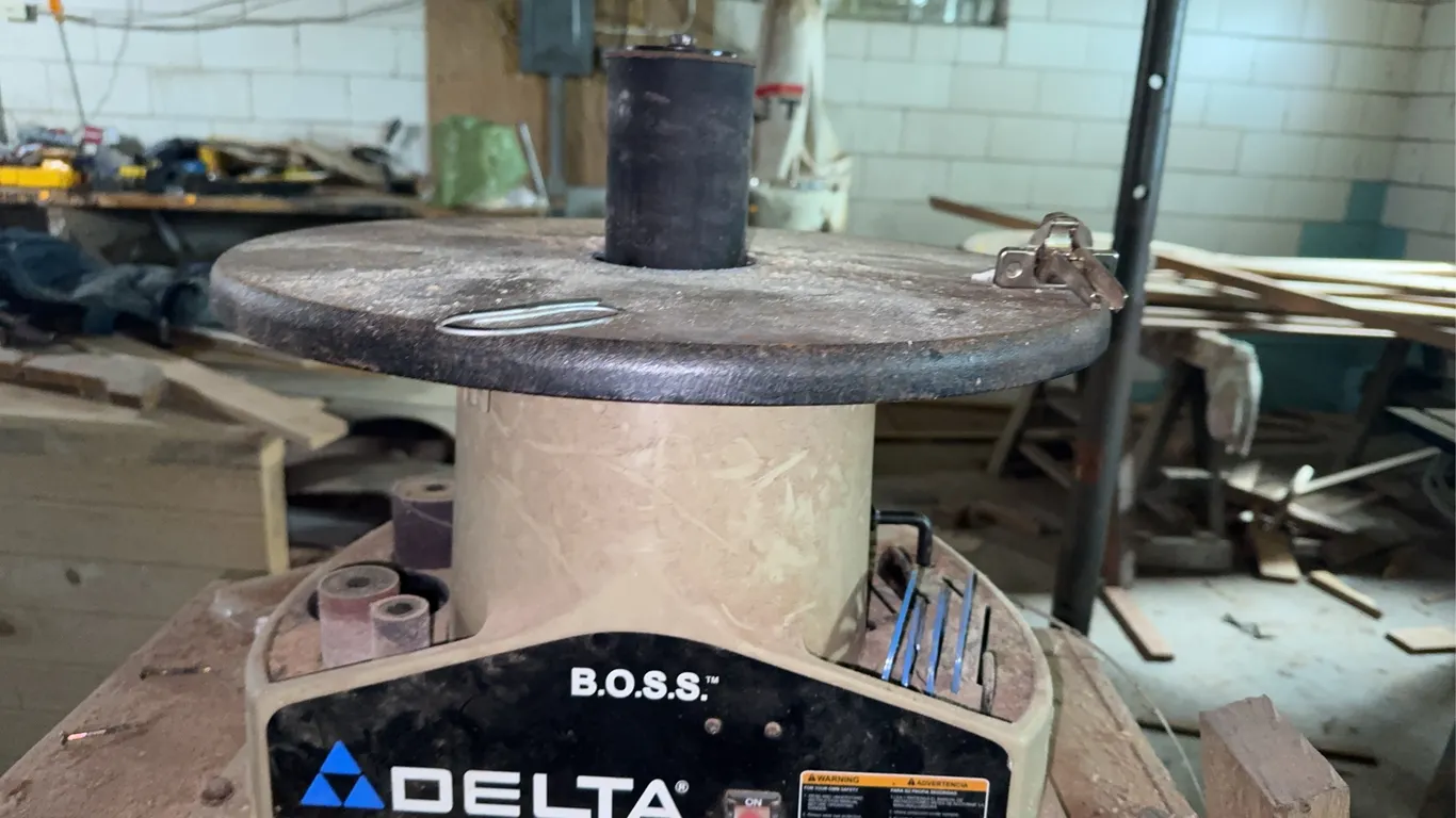 Delta Shop Master Spinal Sander