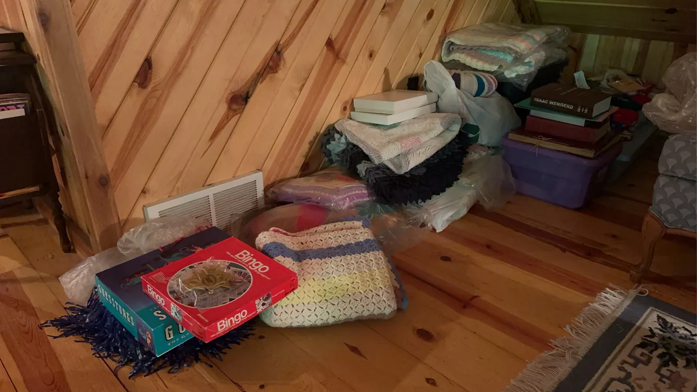 Load of Blankets, Pillows, Games and other misc.