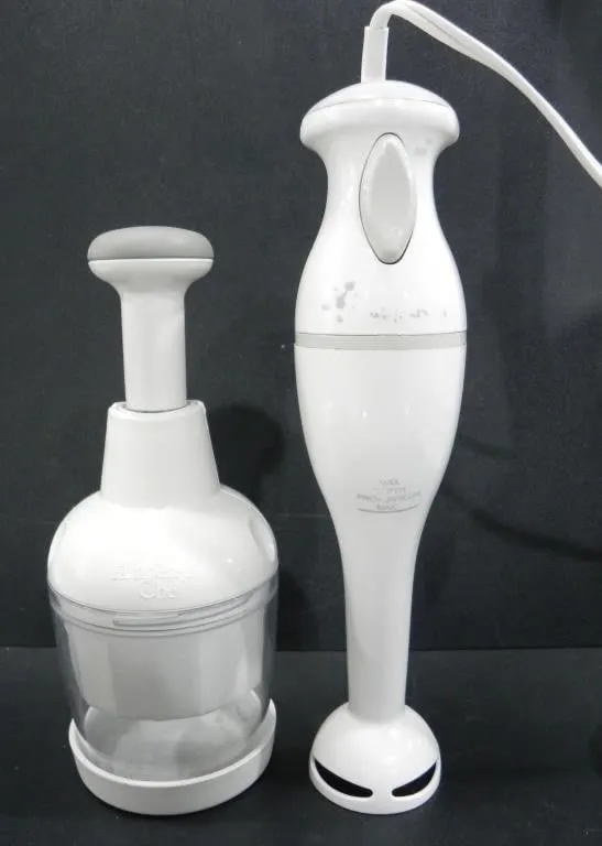 TOASTMASTER HAND BLENDER AND PAMPERE CHEF VEGGIE