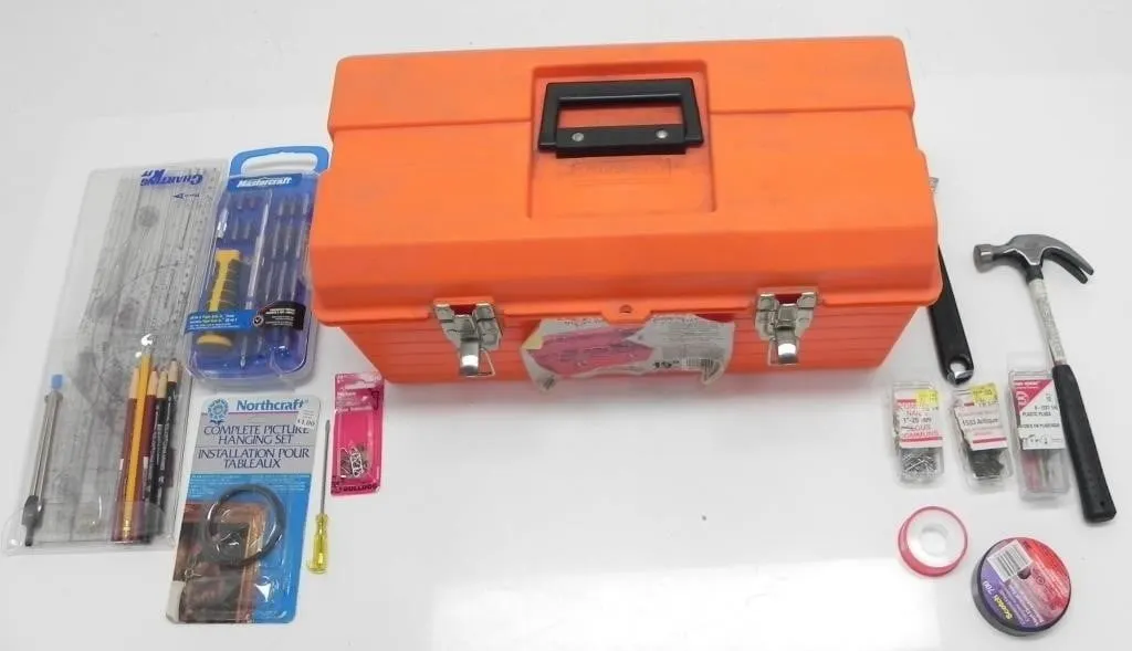 19" DELUXE TUFF- E UTILITY TOOL BOX WITH ASSORTED