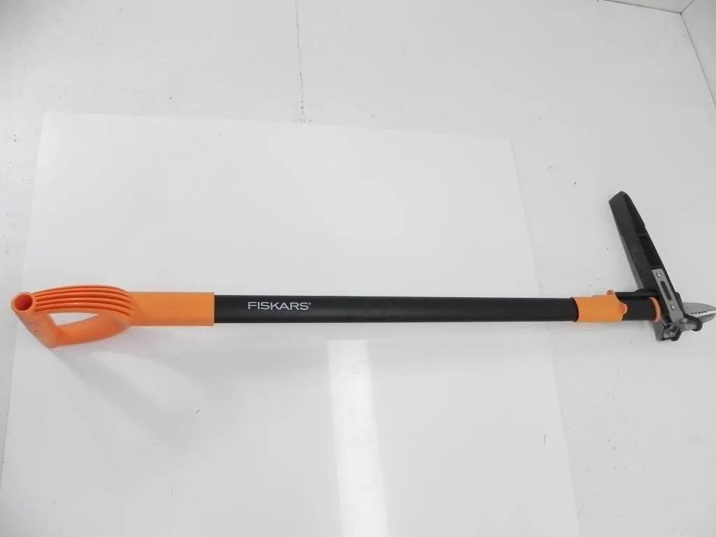 FISKARS WEED PULLER TOOL