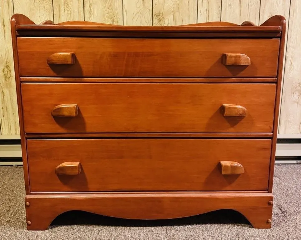 3 DRAWER WOODEN DRESSER WITH GALLERY EDGE