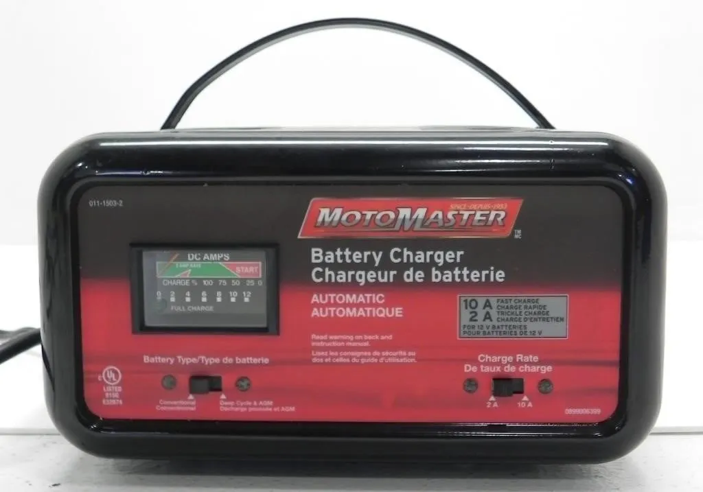 MOTERMASTER 102A AUTOMATIC BATTERY CHARGER