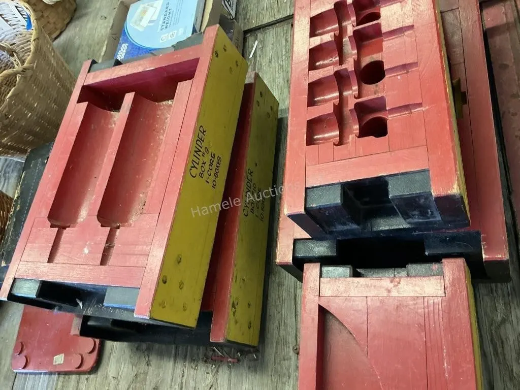 7 Wooden Factory Molds