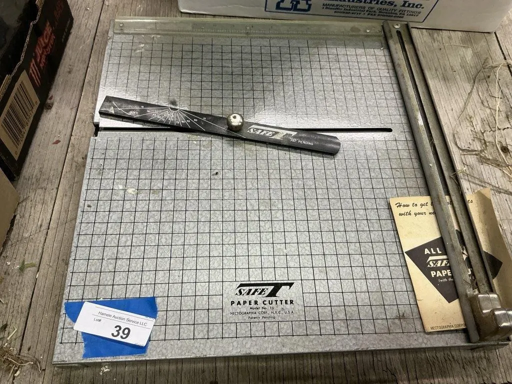 Paper Cutter