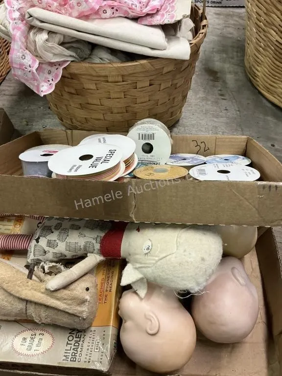3 Flats or Basket Craft Items