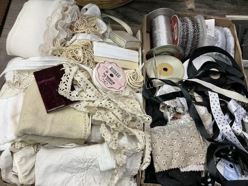 2 Flats Vintage Ribbons, Lace & Bits