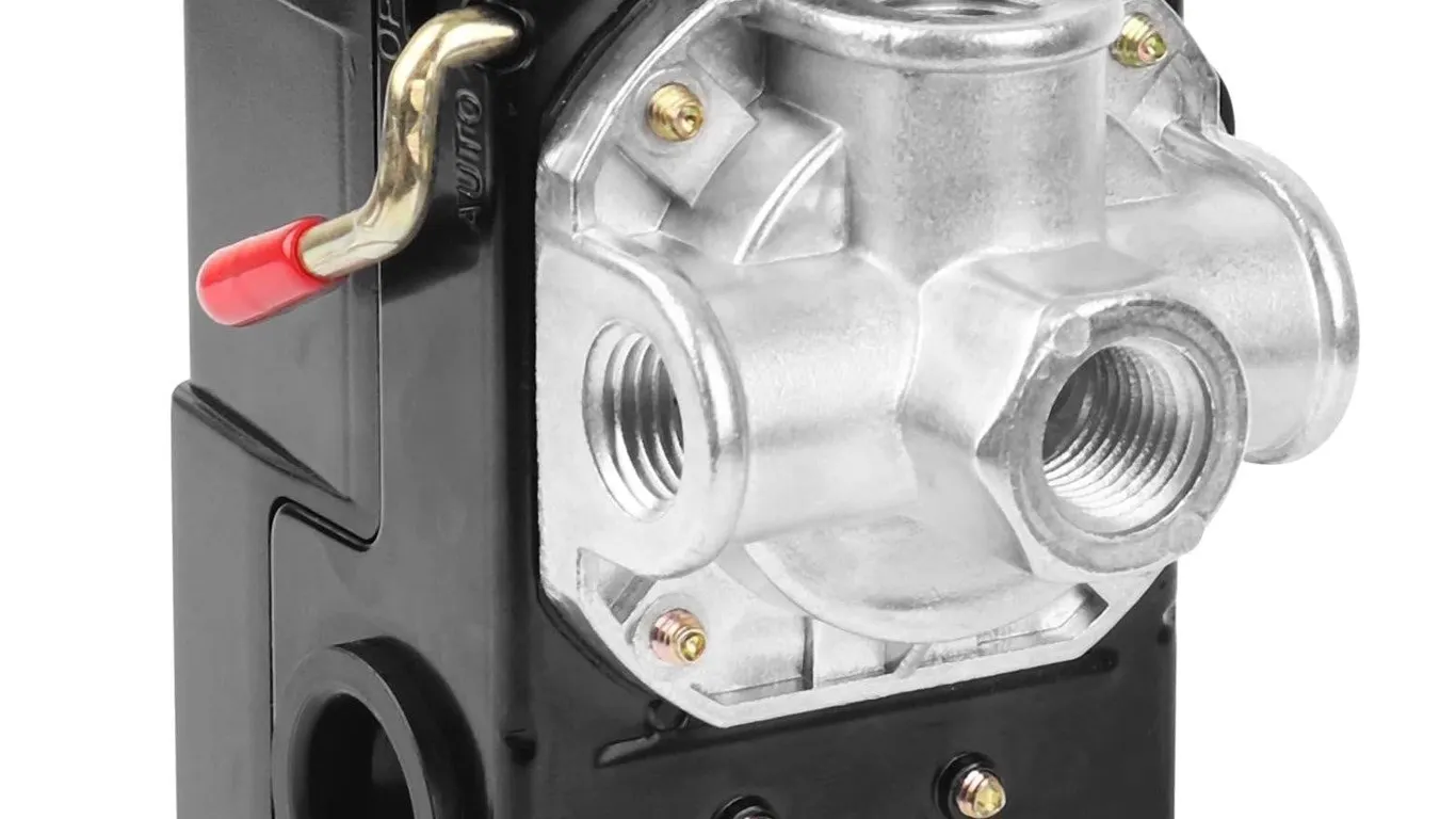 LF10-4H Pressure Switch, 95-125 Psi 20A