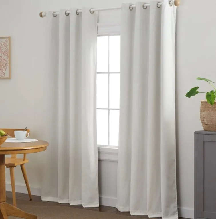 TOWN & COUNTRY BASICS Bertram Solid Linen...