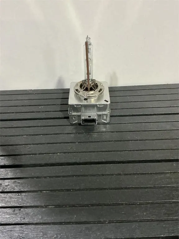 Philips XenStart D3S 42403 HID Xenon Headlight...
