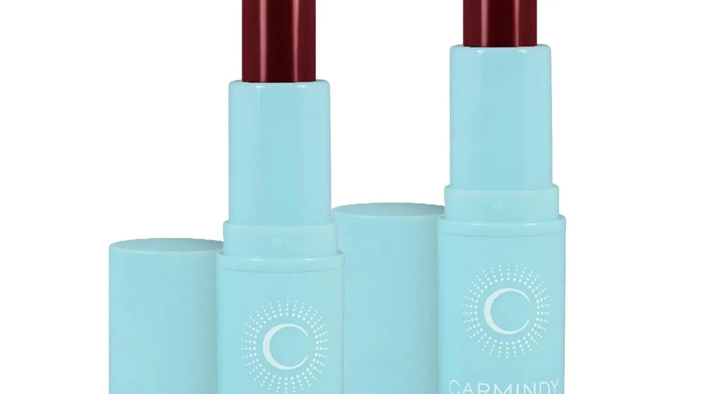 Carmindy Beauty - Universal Love Lipstick...