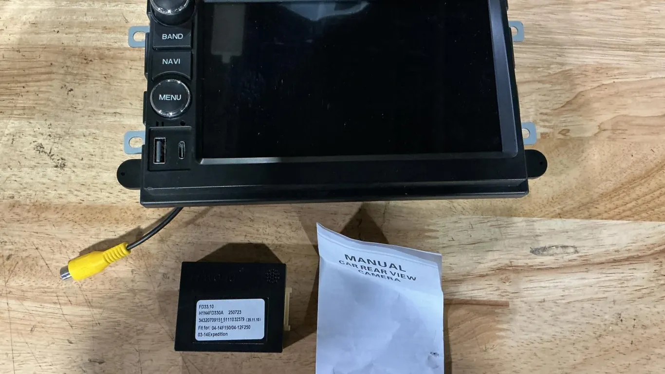Hiworld Car Multimedia Head Unit and Rear View...