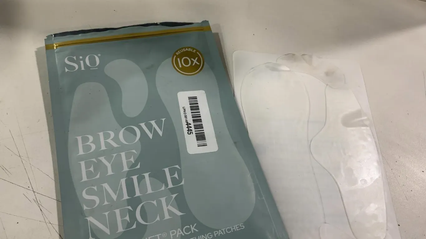 SiO Facelift Pack Reusable Silicone Patches