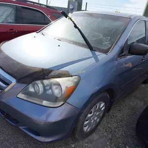 2006 Honda Odyssey SN: 5FNRL38216B508297