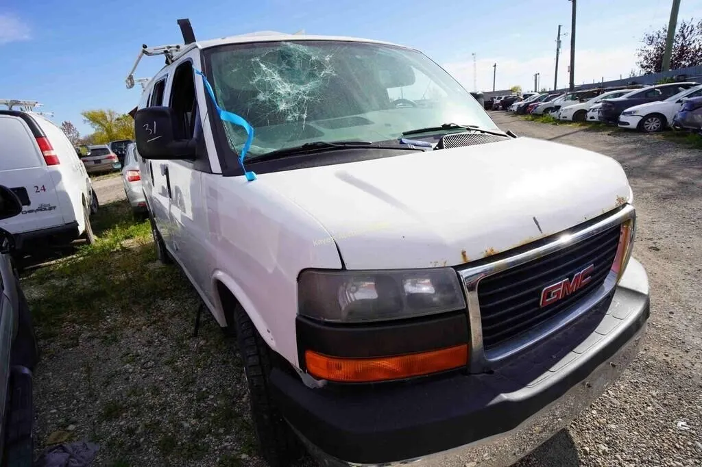 2010 GMC Savana 2500 SN: 1GTZGFBGXA1106001