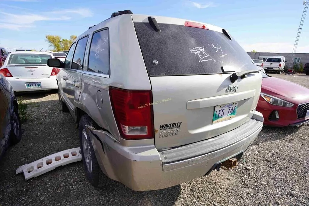 2007 Jeep Grand Cherokee SN: 1J8HR58207C587961