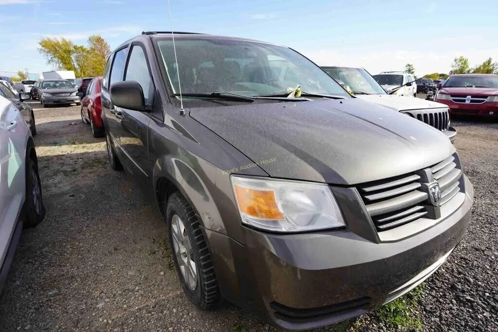 2010 Dodge Caravan SN: 2D4RN4DE7AR383063