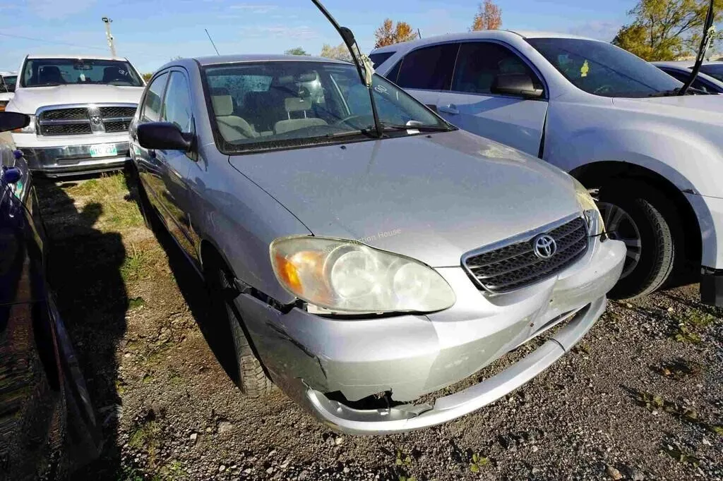 2005 Toyota Corolla SN: 2T1BR32EX5C868576