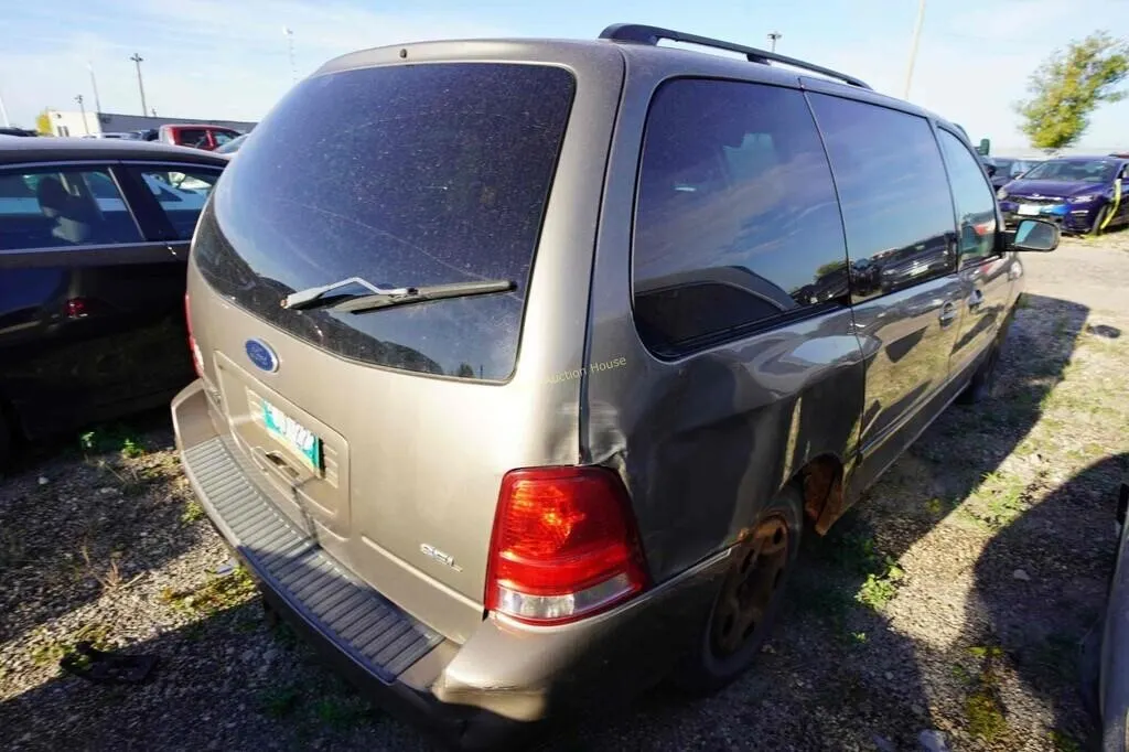2005 Ford Freestar SN: 2FMZA52285BA89642