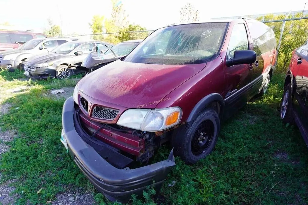 2004 Pontiac Montana SN: 1GMDX03E04D255469