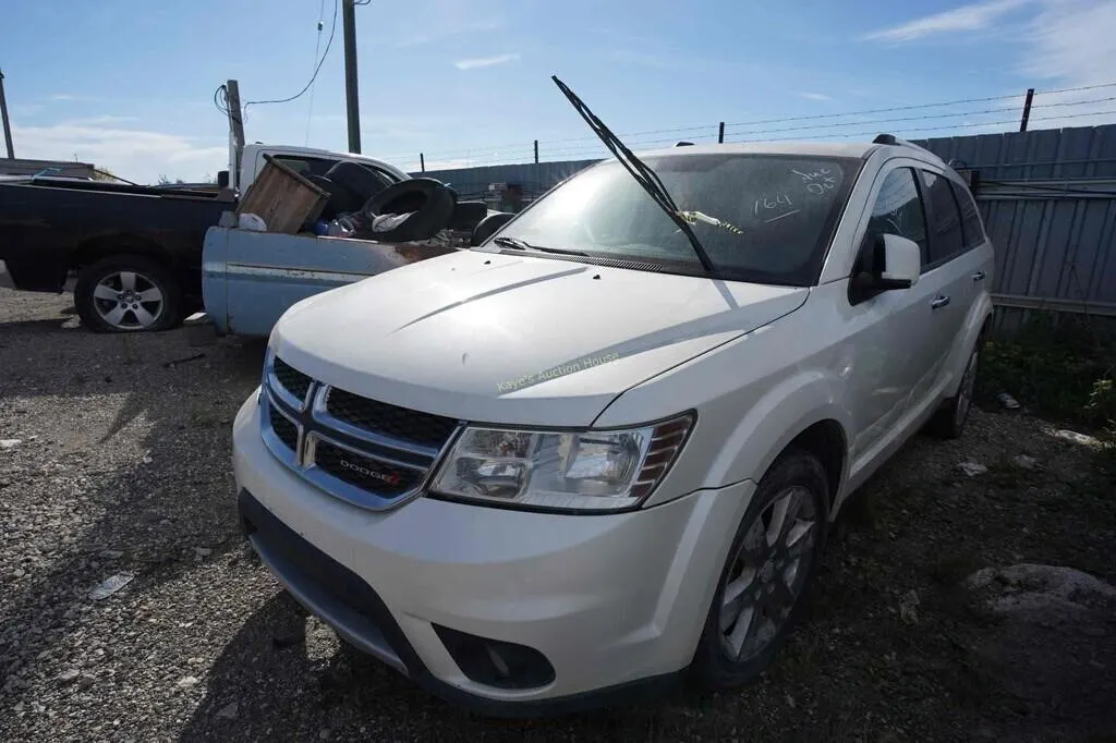 2015 Dodge Journey SN: 3C4PDDFG9FT584747