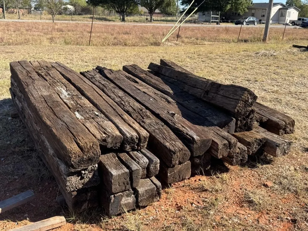Assorted Railroad Ties