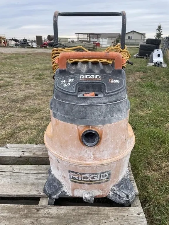 Ridgid 6.0 Peak Wet/Dry Vac