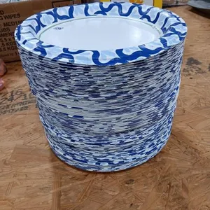 130 +/- Dixie Paper Plates. 10 Inch Size.