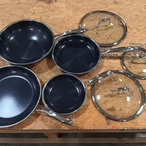 HEXCLAD HYBRID COOKWARE 
 appears to be new and