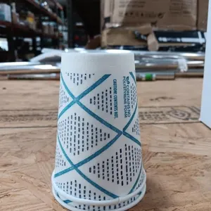 Box of 106 insulated 12oz. Dixie cups.