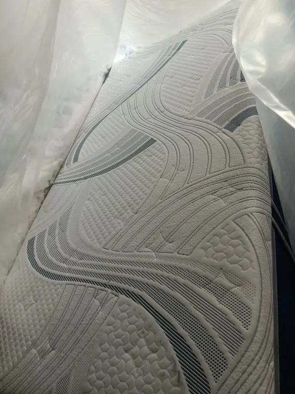 Novaform Mattress. Approx 15x75.5x38 In Size.
