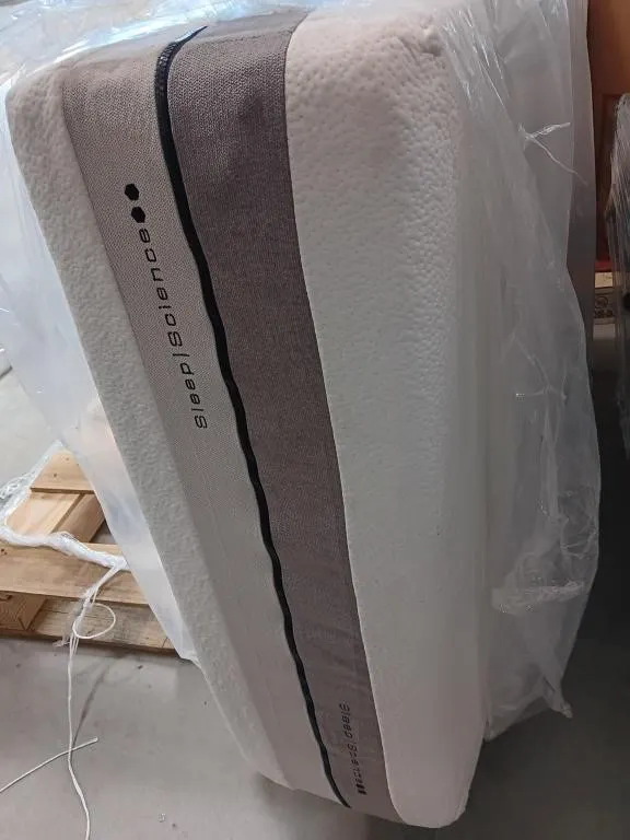 Sleep Science mattress. One Small Stain Found.
