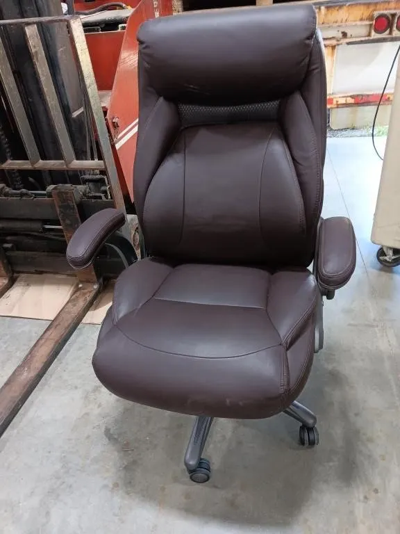 Lazy Boy Leather Look Executive Chair. Approx