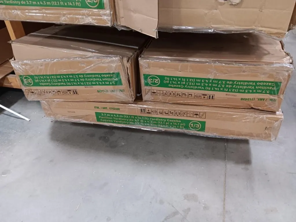 Yardisty Gazebo/Pavillion. Costco Return.