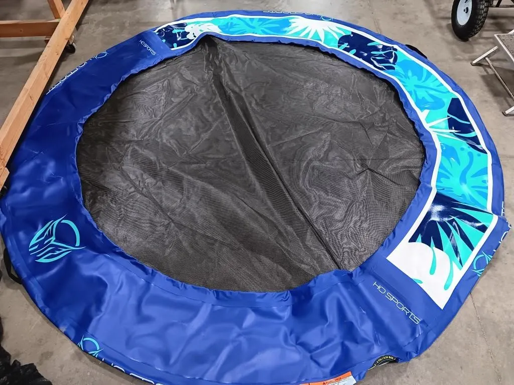Ho Sports Mini Oasis. Comes with air