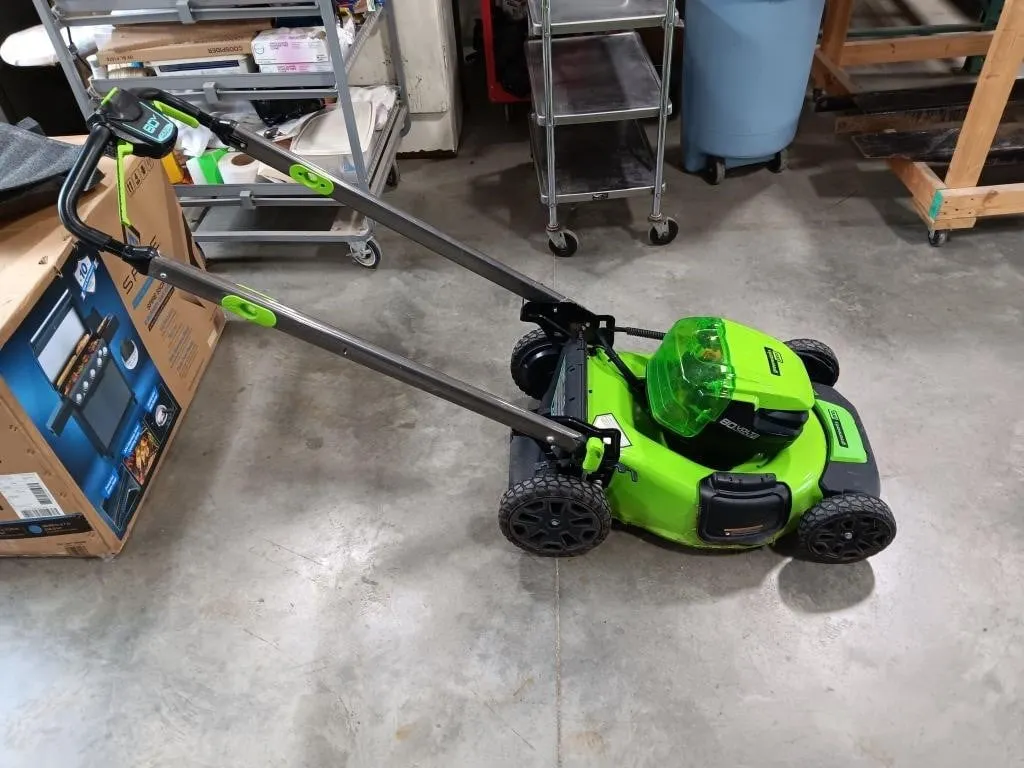 Greenworks Pro 21" battery powered push mower.