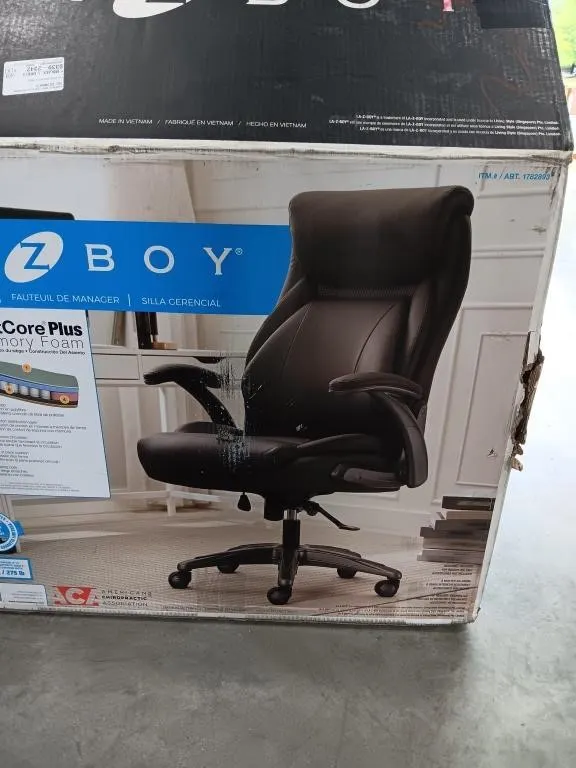 Lazyboy Manager Chair. Approximately