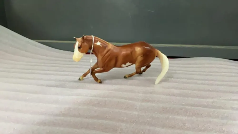 BREYER BARREL RACING HORSE