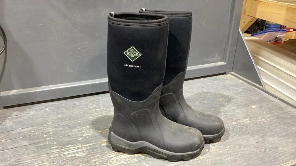 MUCK BOOTS - ARCTIC SPORT SIZE MENS 9