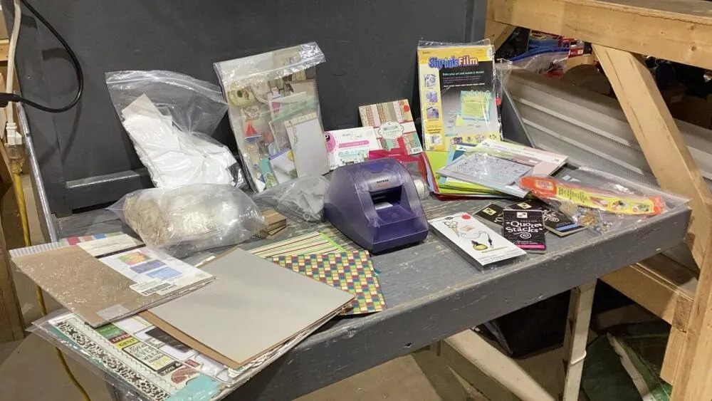 CRAFTING BOX-SCRAPBOOKING SUPPLY, XYRON CREATE A STICKER UNIT + REFILLS