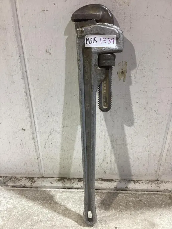 24" RIDGID PIPE WRENCH